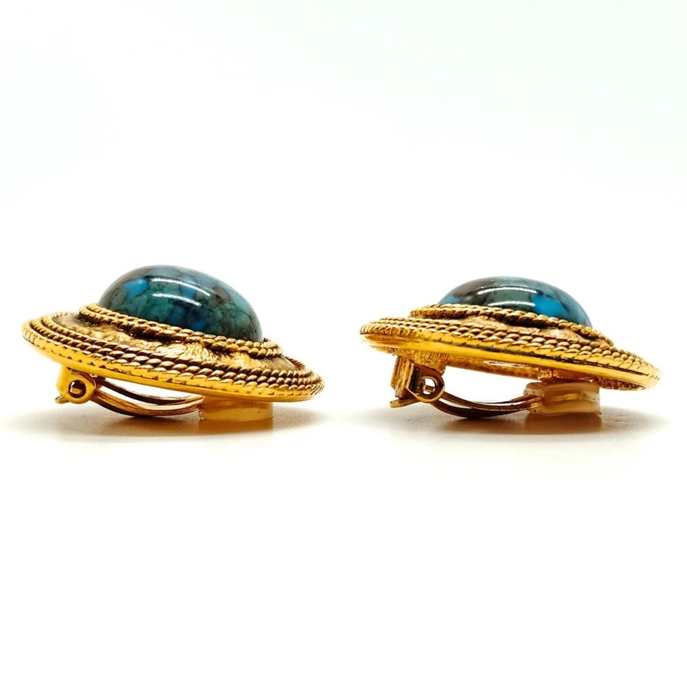 Chanel Blue Stone Clip On Earrings - Picture 2 of 10
